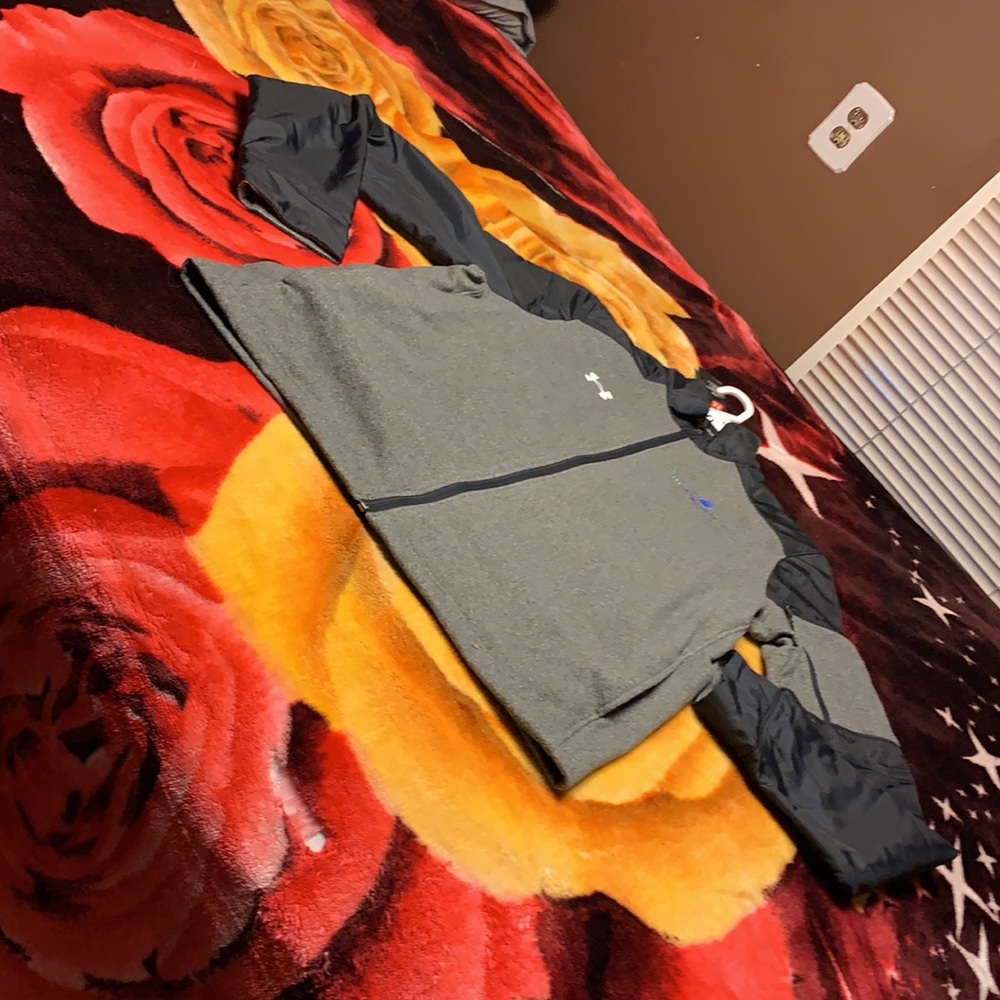 UNDER ARMOUR๐๐๐ - Picture 6 of 10